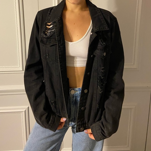 Jackets & Blazers - Vintage Distressed Denim Jacket